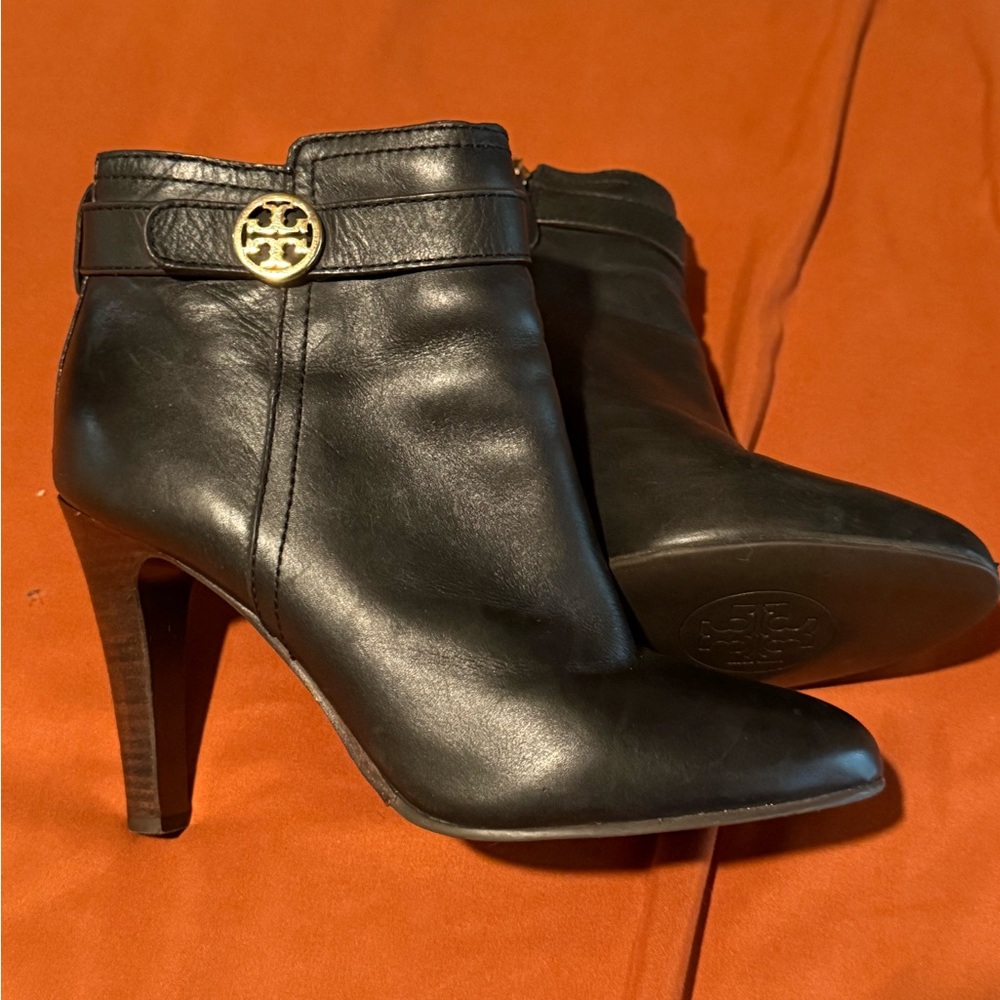 Like New ** Tory Burch Black Heeled Boots
